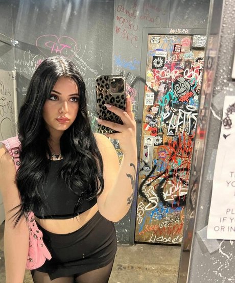 lanabrookesxox boobs onlyfans