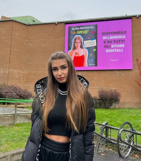 Elisa Esposito naked onlyfans leaked