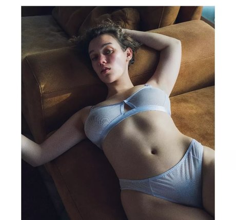 Noa The Model onlyfans joi