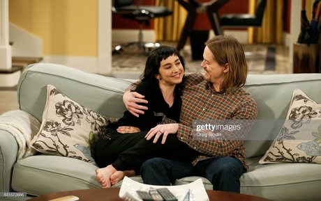 Molly Ephraim nude only fans leaks