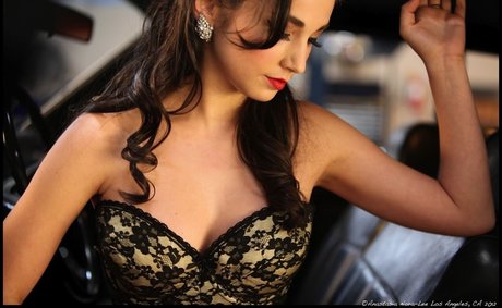 Molly Ephraim porn onlyfans