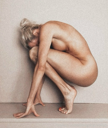 Ia Ostergren onlyfans sextape leak