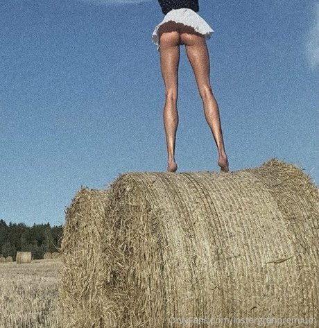 Ia Ostergren onlyfans sextape leak