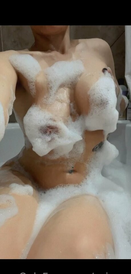 Spice Z is on onlyfans