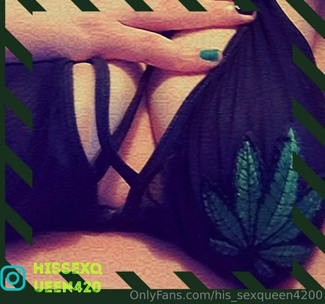 his sexqueen4200 feet onlyfans