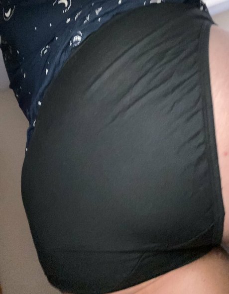 creamxxxqueen onlyfans leak nude