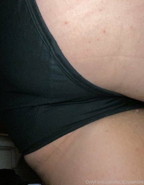 creamxxxqueen onlyfans leajs