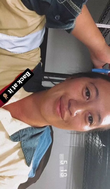 lyn ahayz nude leak onlyfans