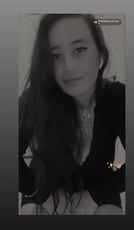 lyn ahayz nude onlyfans leaked