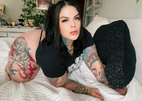 sugarbootycb naked only fans