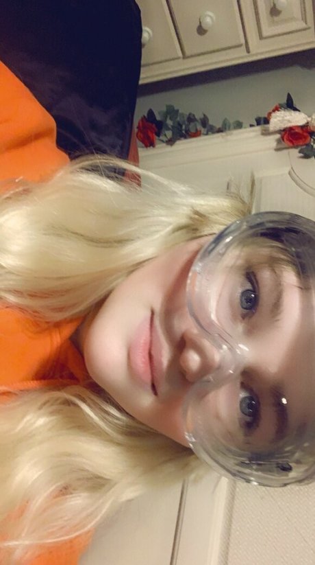 Lexy Kagamine naked onlyfans