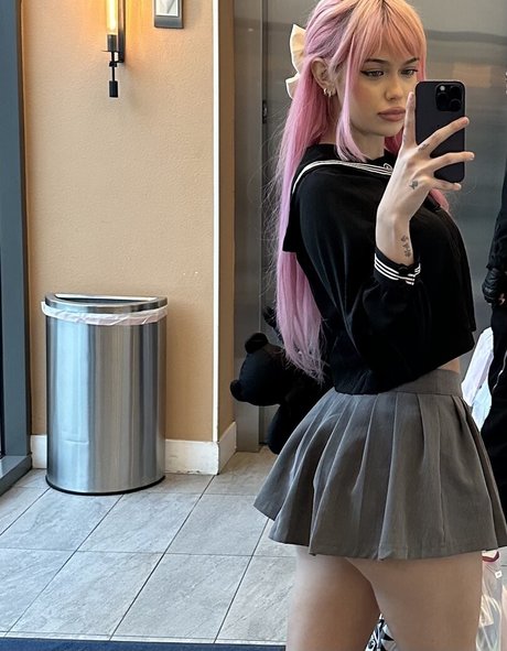 Luvstruck on onlyfans