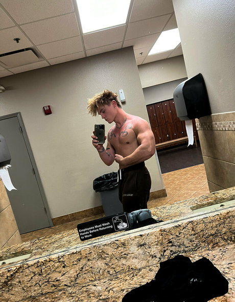 pink hair onlyfans sex images