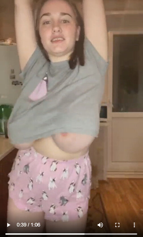 Regina Rodnova naked onlyfans leak