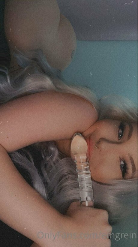 emgrein leak only fans