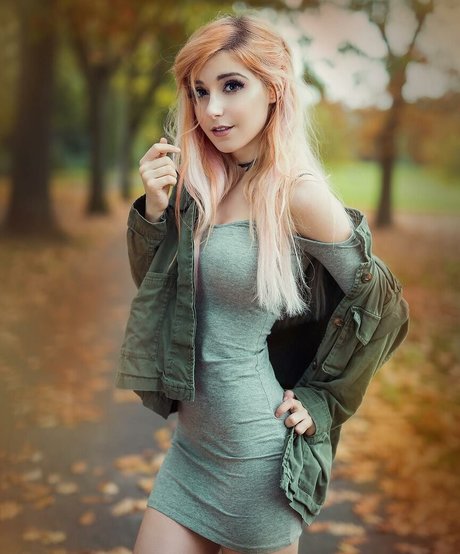 Anni The Duck nude only fans leaks