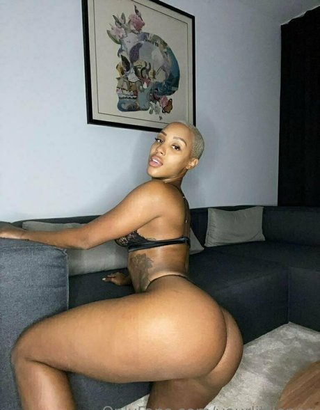 yourlittlenoa onlyfans nudes leaked