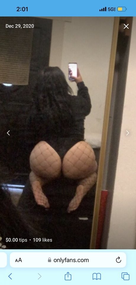 MamiLeslie Profile image