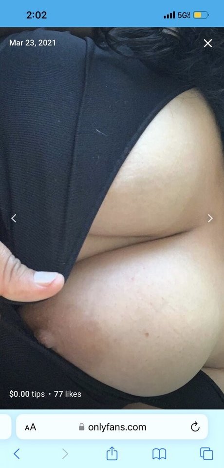 MamiLeslie feet onlyfans