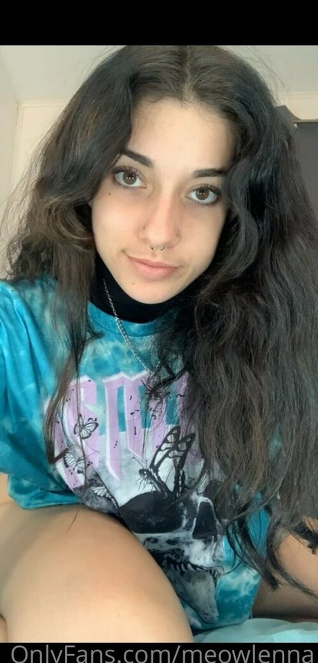 meowlenna onlyfans tits