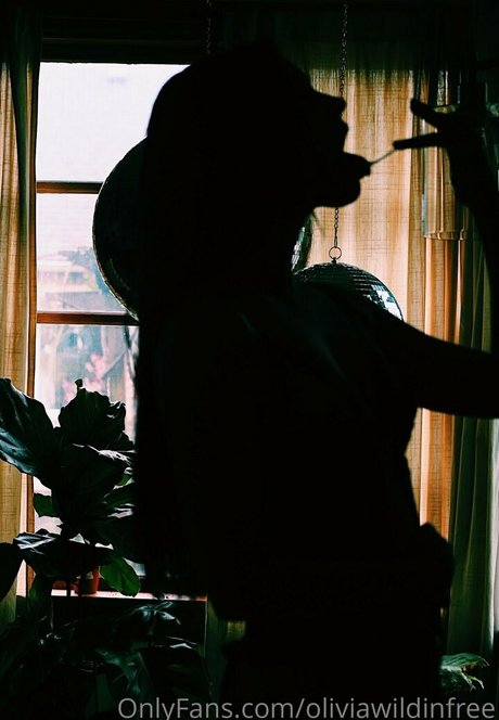 oliviawildinfree onlyfans nude