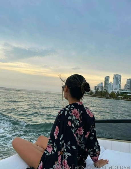 anatolosa naked onlyfans
