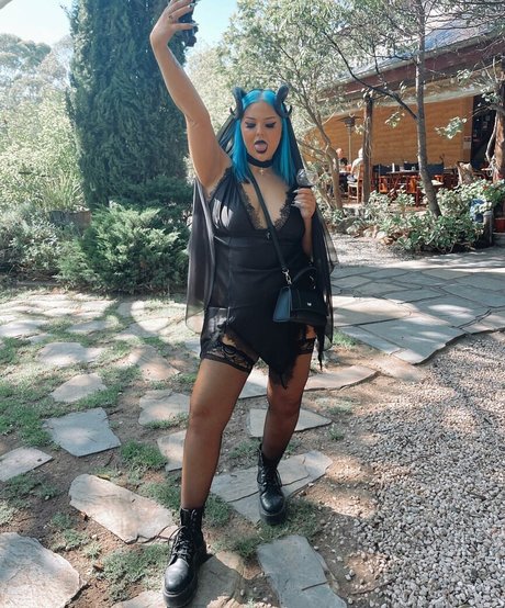 lesbian squirt onlyfans sexy naked scan