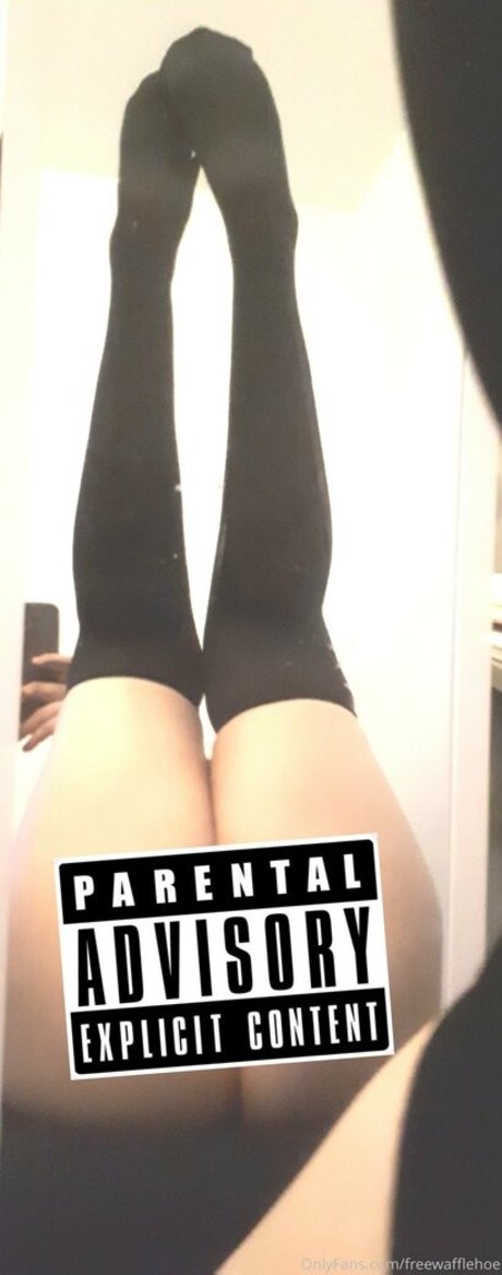 freewafflehoe onlyfans naked porn