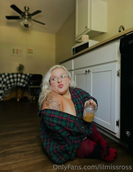 lilmissross onlyfans leaks
