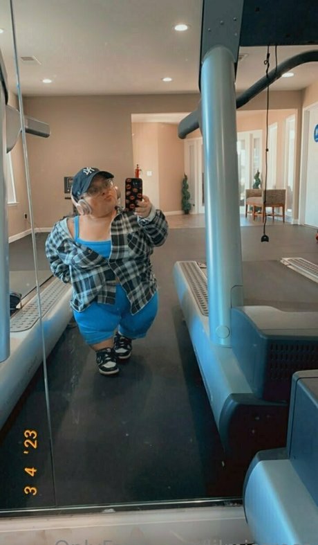 lilmissross  artwork