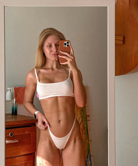 Sofya Petrushina onlyfans naked