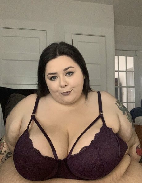 blonde milf big tits onlyfans hot porn depiction