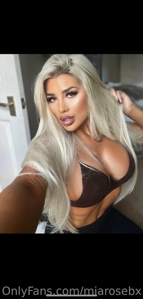 miarosebx onlyfans post