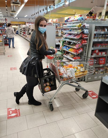 madame alaska official onlyfans sex leak