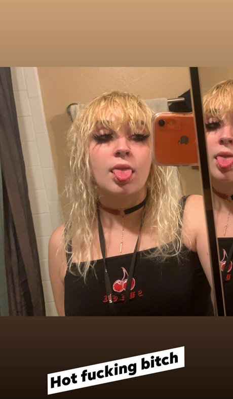 beautifulychaotic onlyfans leaked photos