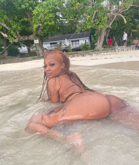 Sharondaduhdon only fans nudes