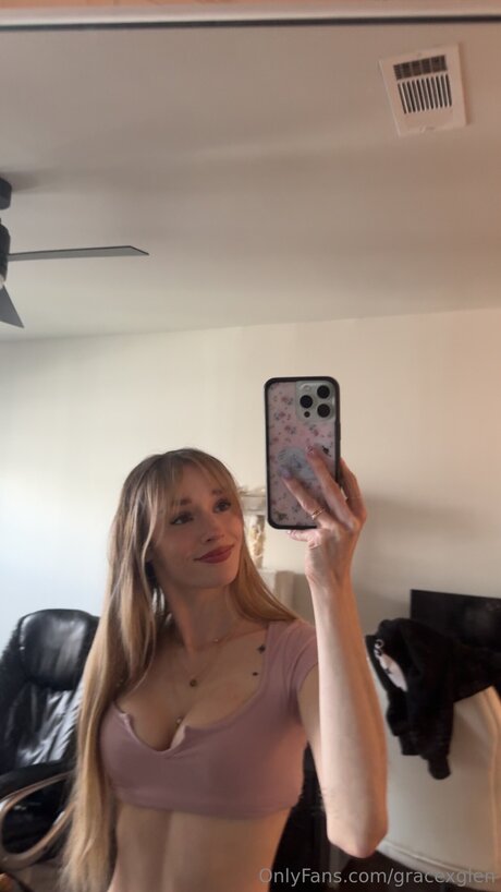 gracexglen only fans pictures