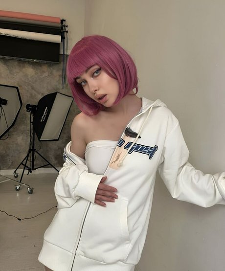 girlwalkingonfire leaked onlyfans