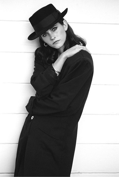 Courtney Cox hot onlyfans