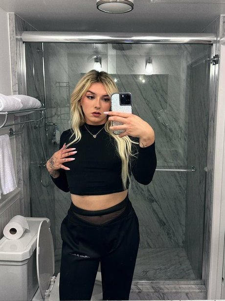 cloexrain onlyfans nude pictures