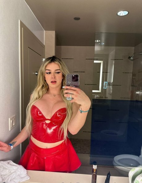 cloexrain onlyfans nsfw