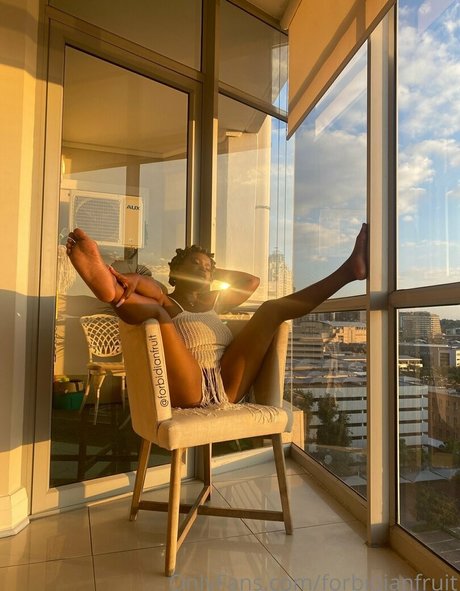 forbidianfruit onlyfans picture