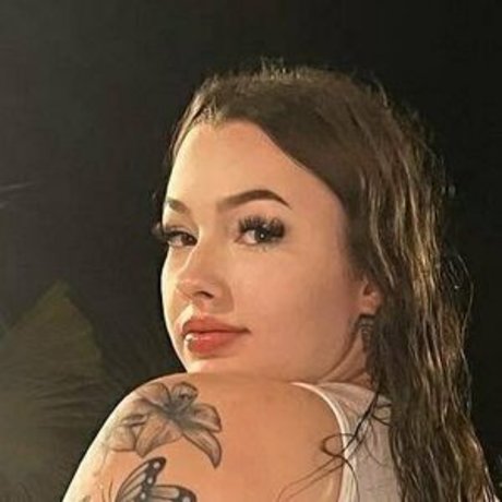 centerfold onlyfans beautiful nude glimpse