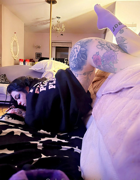 glamourgoth free only fans