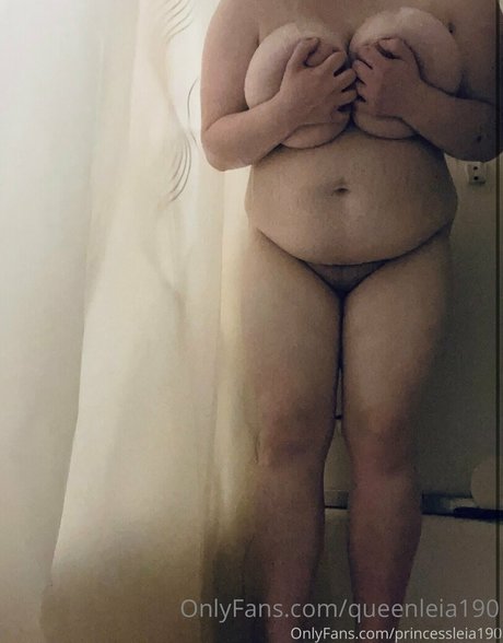 queenleia190 new onlyfans leak