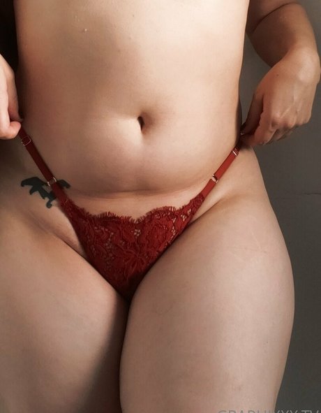 hollygraphix onlyfans model photo