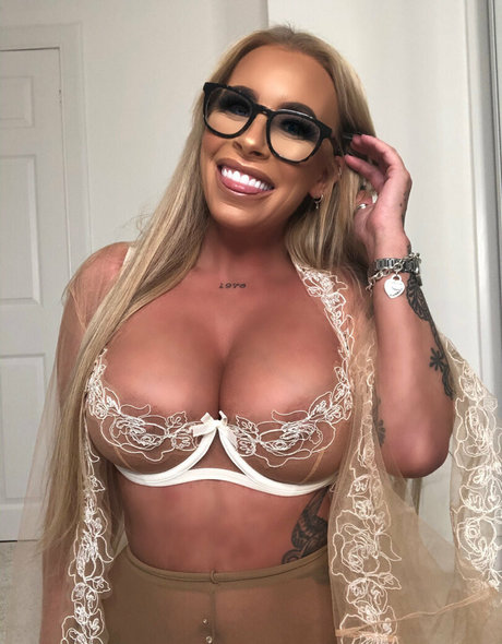 jennnnniferthomson onlyfans naked