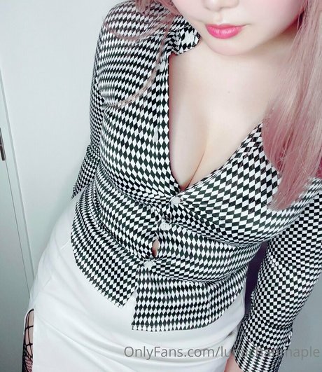 lunachanmaple onlyfans star