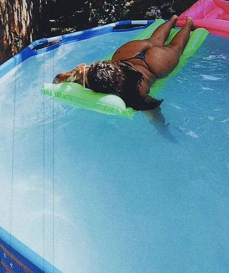 Gabizinhasafis only fans pics