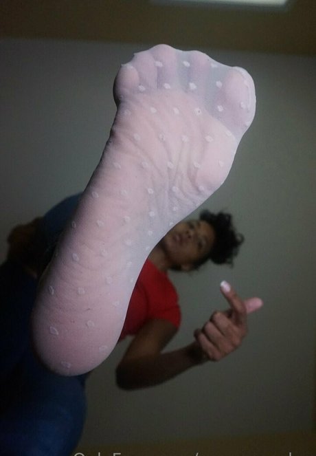 essencesoles nudes only fans